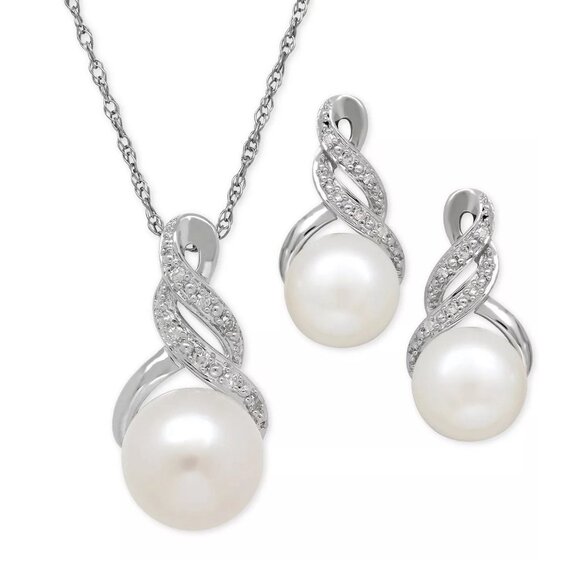 Cultured Freshwater Pearlearring set -sterling silver